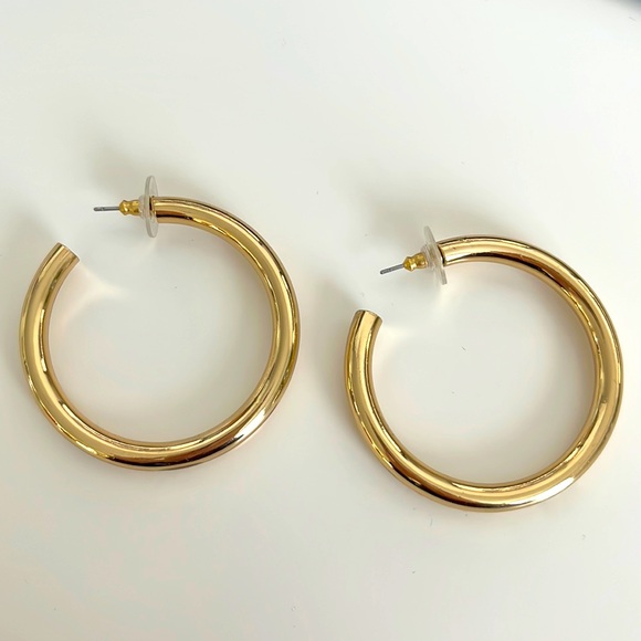Uncommon James Jewelry - Uncommon James large hoop earrings in Gold